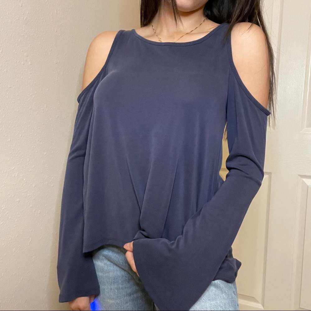 Cold shoulder top